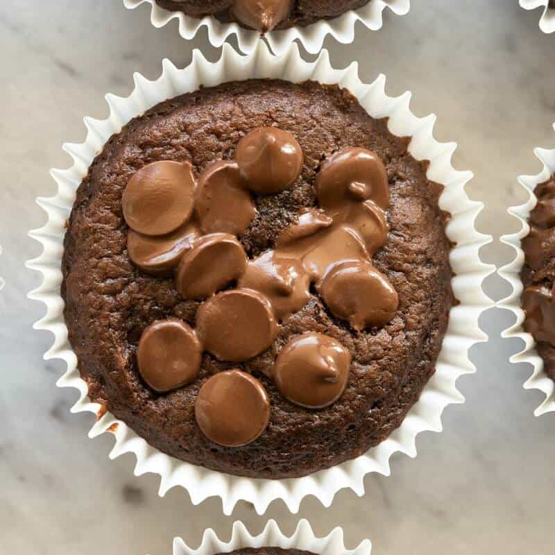 Foolproof Vegan Chocolate Cupcakes (No milk!)